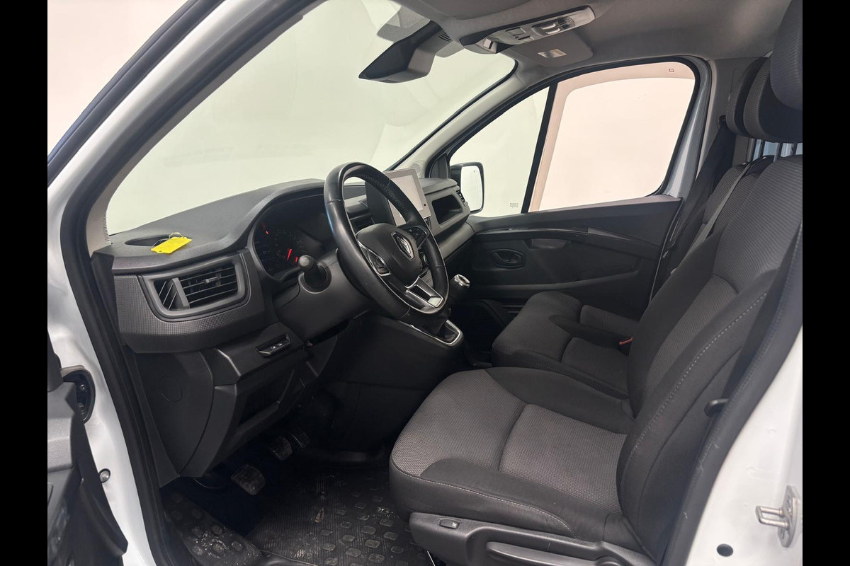 Mercedes-Benz Vito 114 CDI Lang Automaat Navigatie Camera Stoelverwarming Adaptive Cruise Control Trekhaak