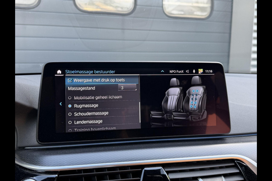 BMW 5 Serie Touring 530e M-Sport | Panoramadak | Camera | Head-Up Display | Elektrische Trekhaak | Elektrische Achterklep |