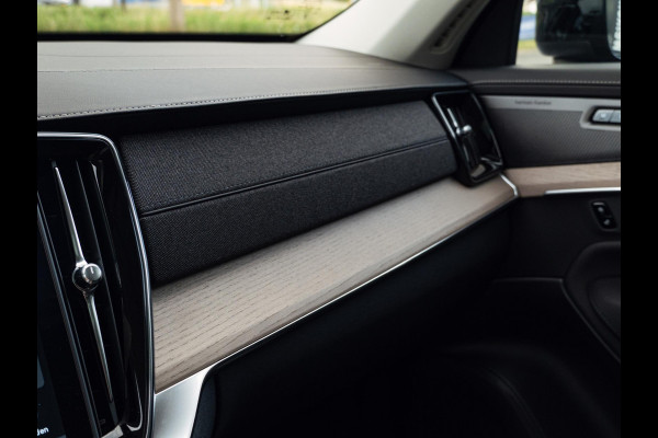 Volvo XC90 2.0 T8 Plug-in hybrid AWD Plus Dark Pano|Luchtvering|H&K|Trekhaak|7p|BLIS