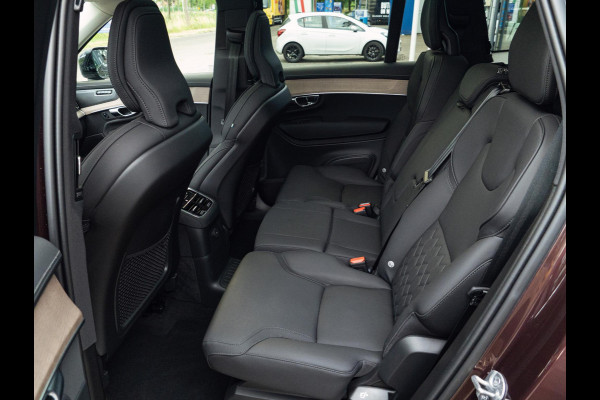Volvo XC90 2.0 T8 Plug-in hybrid AWD Plus Dark Pano|Luchtvering|H&K|Trekhaak|7p|BLIS