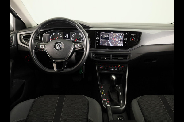 Volkswagen Polo 1.0 TSI Highline 95 PK | Automaat (DSG) | Navigatie | Camera | Parkeersensoren