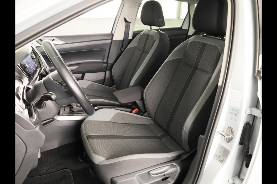 Volkswagen Polo 1.0 TSI Highline 95 PK | Automaat (DSG) | Navigatie | Camera | Parkeersensoren