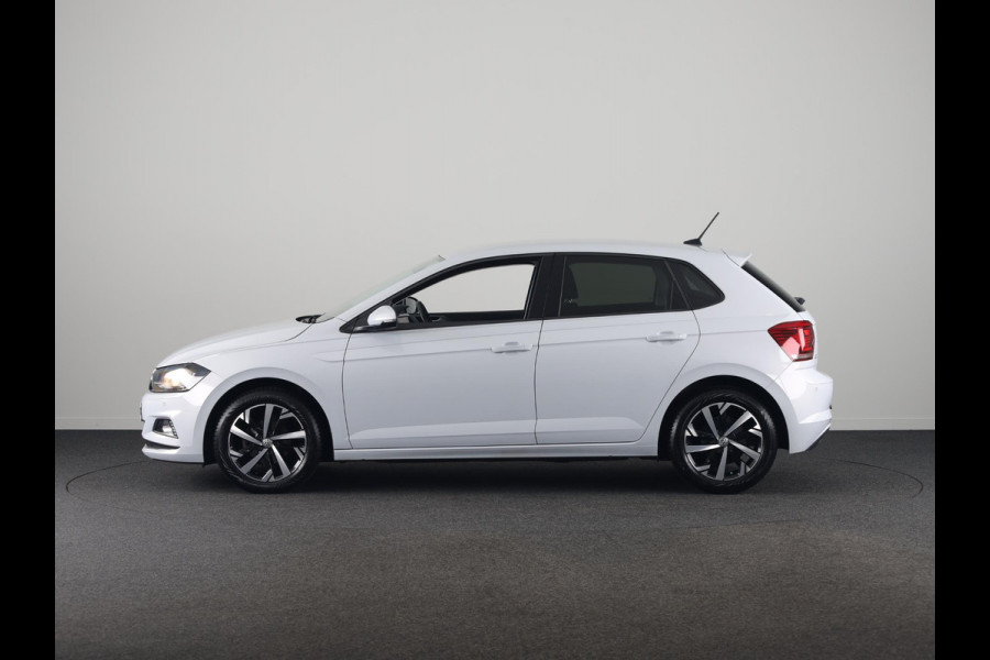 Volkswagen Polo 1.0 TSI Highline 95 PK | Automaat (DSG) | Navigatie | Camera | Parkeersensoren