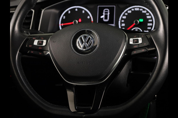 Volkswagen Polo 1.0 TSI Highline 95 PK | Automaat (DSG) | Navigatie | Camera | Parkeersensoren