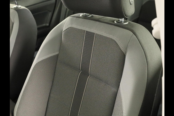 Volkswagen Polo 1.0 TSI Highline 95 PK | Automaat (DSG) | Navigatie | Camera | Parkeersensoren