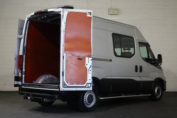 Iveco 35S21 Hi-Matic Automaat DC 3.5T Trekhaak