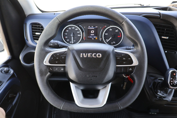 Iveco 35S21 Hi-Matic Automaat DC 3.5T Trekhaak
