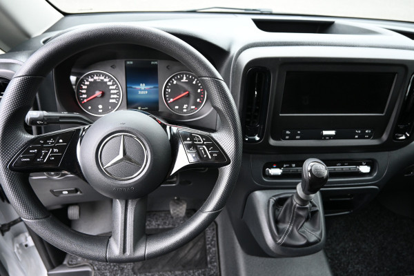 Mercedes-Benz Vito 116 CDI L2 Pro MBUX Navigatie, Trekhaak, Etc.