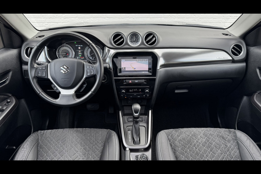 Suzuki Vitara 1.5 Hybrid Style AllGrip Comfort + Automaat Pano Trekhaak Navi Camera Carplay Cliam