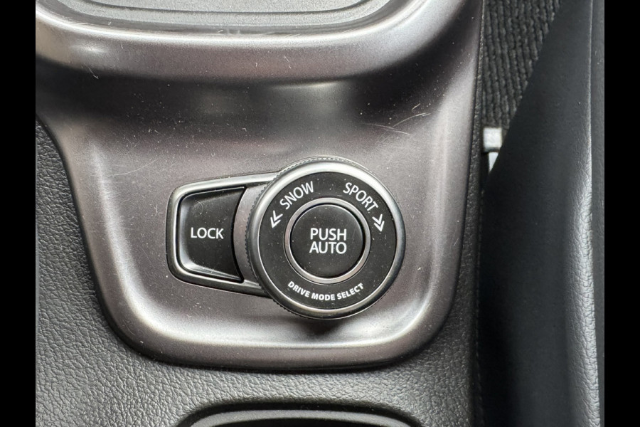 Suzuki Vitara 1.5 Hybrid Style AllGrip Comfort + Automaat Pano Trekhaak Navi Camera Carplay Cliam