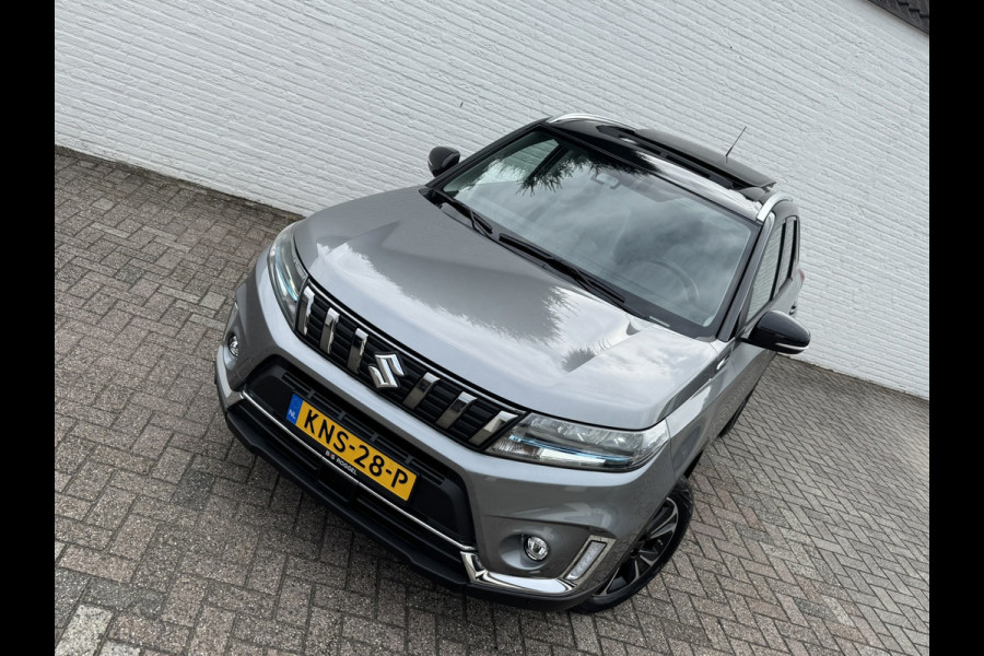 Suzuki Vitara 1.5 Hybrid Style AllGrip Comfort + Automaat Pano Trekhaak Navi Camera Carplay Cliam