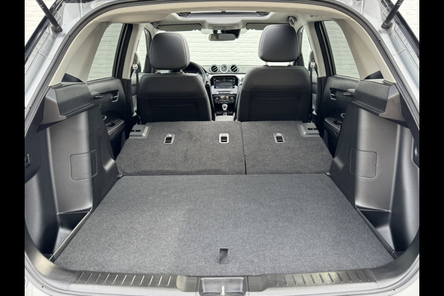 Suzuki Vitara 1.5 Hybrid Style AllGrip Comfort + Automaat Pano Trekhaak Navi Camera Carplay Cliam