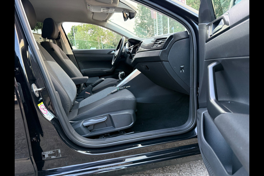 Volkswagen Polo 1.0 TSI 2023 DSG AUT SPORT KEYLESS VIRTUAL COCKPIT 18-INCH