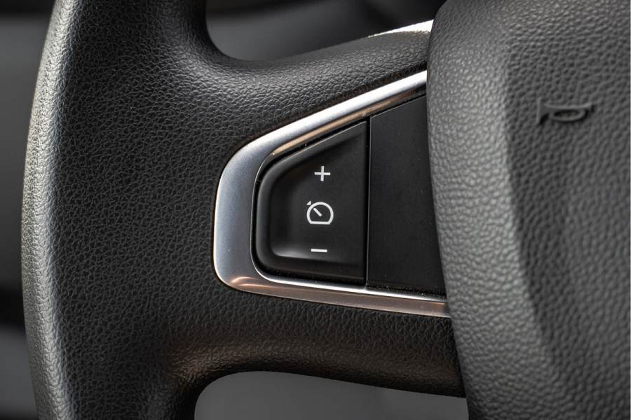 Renault Master 2.3dCi | Bakwagen met Laadklep | LED | Carplay | Camera | Cruise