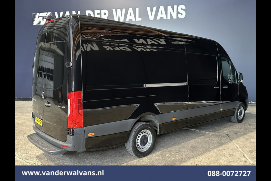 Mercedes-Benz Sprinter 317 CDI 170pk L3H2 Euro6 Airco | Camera | Apple Carplay | Cruisecontrol | Stoelverwarming Android Auto, Parkeersensoren, Bijrijdersbank