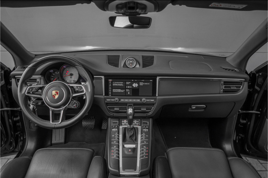 Porsche Macan 3.0 S Pano Sport Design Luchtvering ACC 21"