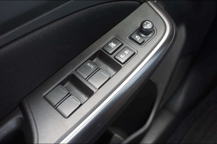 Suzuki Swift 1.2 Style Smart HYBRID AUTOM. | CARPLAY | CAMERA | 16.868KM!