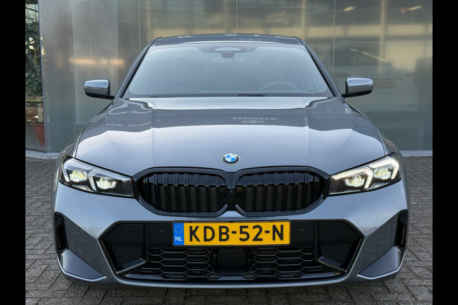 BMW 3-serie 320i M-Sport Laser|Adap Cruise|HuD|Leder|Fabrieksgarantie