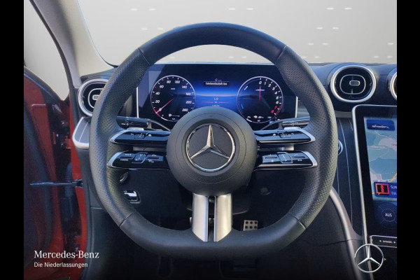 Mercedes-Benz C-Klasse 300e AMG ** LED, MBUX+, TREKH, DISTR, HuD, WINTER, ALARM ** Ex MB-AG, € 24.800,= onder NP ** ** INFORMEER OOK NAAR ONZE AANTREKKELIJKE FINANCIAL-LEASE TARIEVEN **