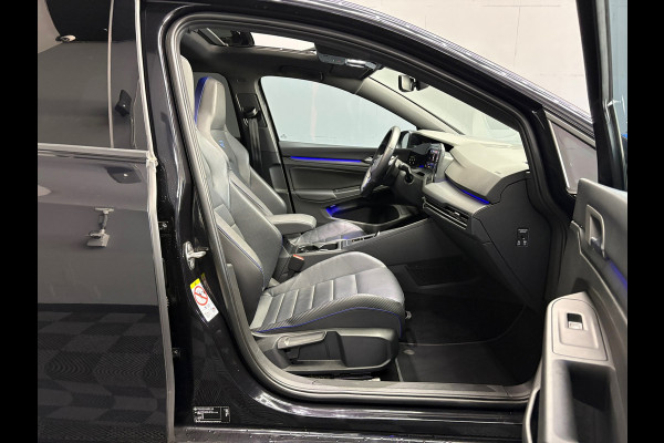 Volkswagen Golf 8 R 2.0 TSI 4M Performance