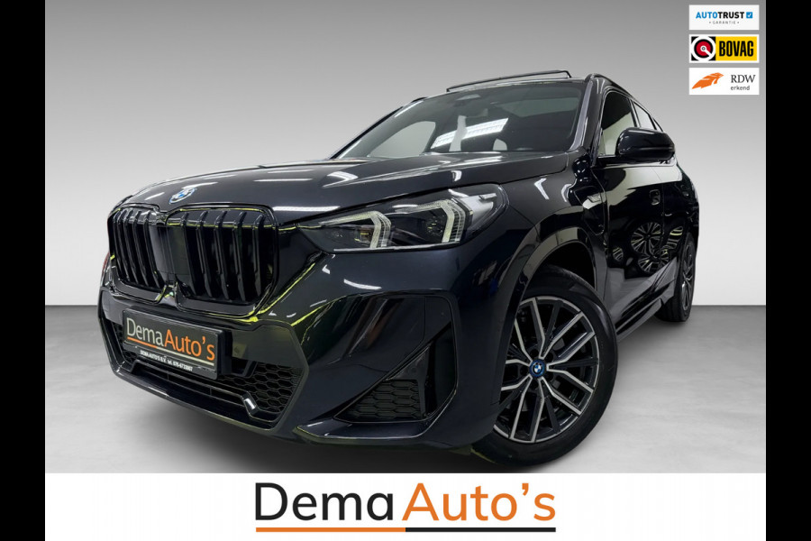 BMW X1 XDrive30e M-SPORT 327PK PANO/LEDER/H-KARDON/MASSAGE/M-STOELEN/DAB/CARPLAY//