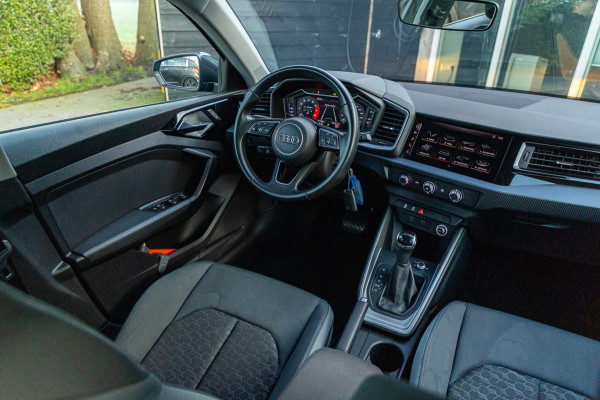 Audi A1 Sportback 30 TFSI Advanced Automaat I Rijbaanherkenning I Cruise I Airco I Parkeersensoren V+A I NL Auto I NAP