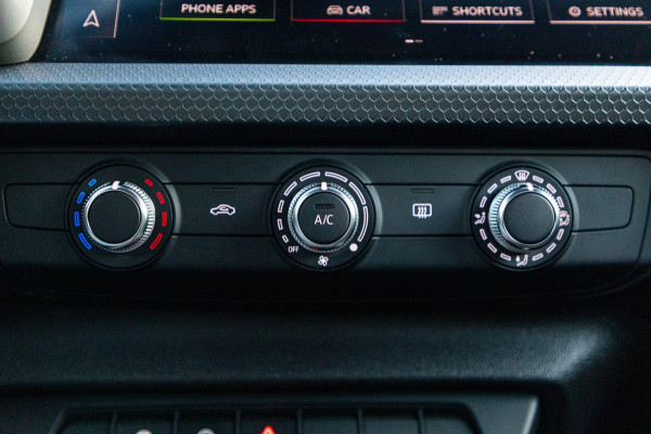 Audi A1 Sportback 30 TFSI Advanced Automaat I Rijbaanherkenning I Cruise I Airco I Parkeersensoren V+A I NL Auto I NAP