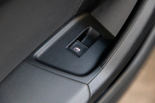 Audi A1 Sportback 30 TFSI Advanced Automaat I Rijbaanherkenning I Cruise I Airco I Parkeersensoren V+A I NL Auto I NAP
