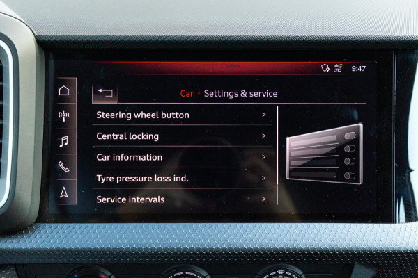 Audi A1 Sportback 30 TFSI Advanced Automaat I Rijbaanherkenning I Cruise I Airco I Parkeersensoren V+A I NL Auto I NAP