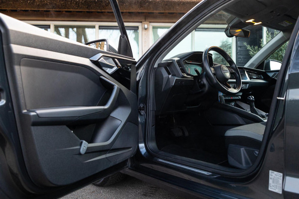 Audi A1 Sportback 30 TFSI Advanced Automaat I Rijbaanherkenning I Cruise I Airco I Parkeersensoren V+A I NL Auto I NAP