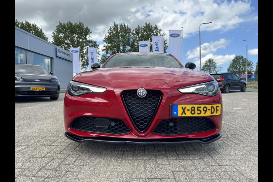 Alfa Romeo Giulia 2.0T 200pk | Trekhaak | 1.600kg Trekgewicht | Navigatie