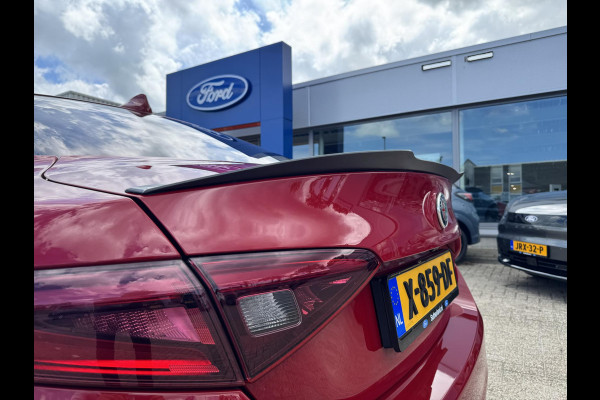 Alfa Romeo Giulia 2.0T 200pk | Trekhaak | 1.600kg Trekgewicht | Navigatie