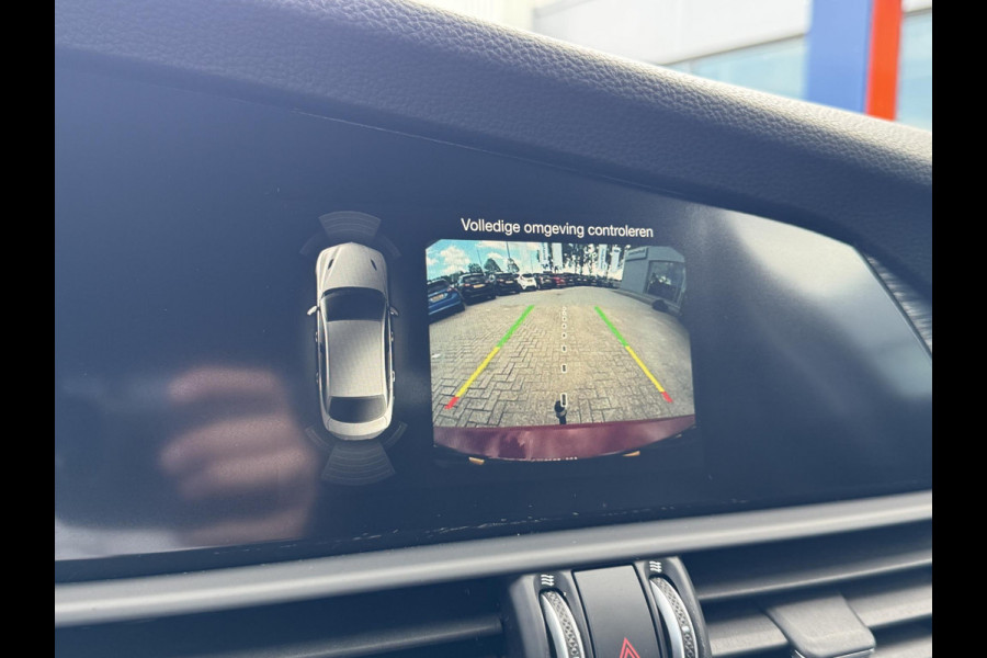 Alfa Romeo Giulia 2.0T 200pk | Trekhaak | 1.600kg Trekgewicht | Navigatie