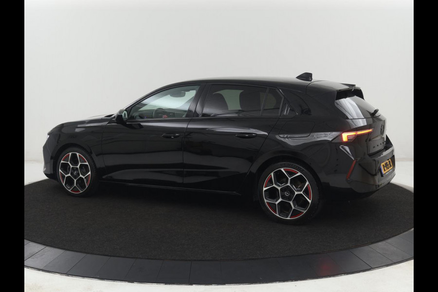 Opel Astra 1.6 Hybrid GS Line | SOH 93,3% | Head-Up | Leder | 360 Camera | Massage | Adaptive cruise | Stoelventilatie | 18'' velgen | Carplay | Navigatie | Full LED | Keyless | Climate control | PHEV | Plug In