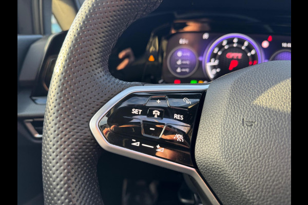 Volkswagen Golf 2.0 TSI GTI Pano HUD Leder Memory Camera Stoelkoeling