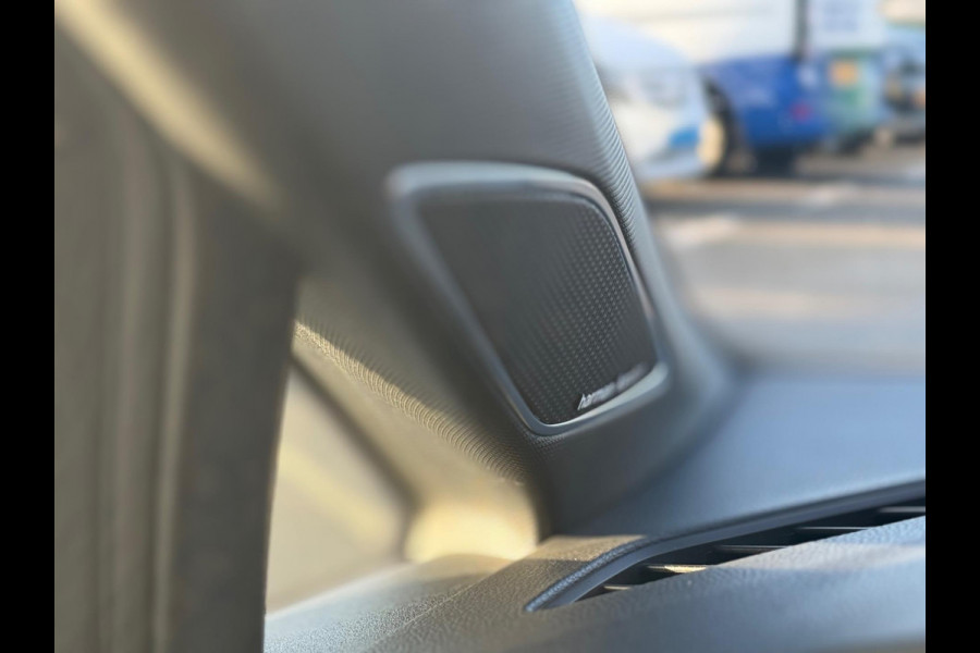 Volkswagen Golf 2.0 TSI GTI Pano HUD Leder Memory Camera Stoelkoeling