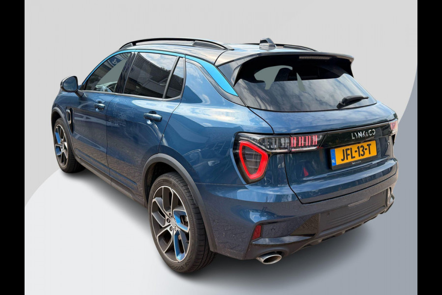 Lynk & Co 01 1.5 261pk Adaptieve Cruise | Elektrische Achterklep | Stoelverwarming | Elektrisch verstelbare Voorstoel