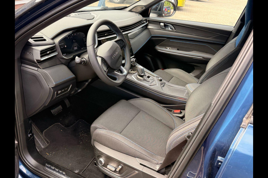 Lynk & Co 01 1.5 261pk Adaptieve Cruise | Elektrische Achterklep | Stoelverwarming | Elektrisch verstelbare Voorstoel