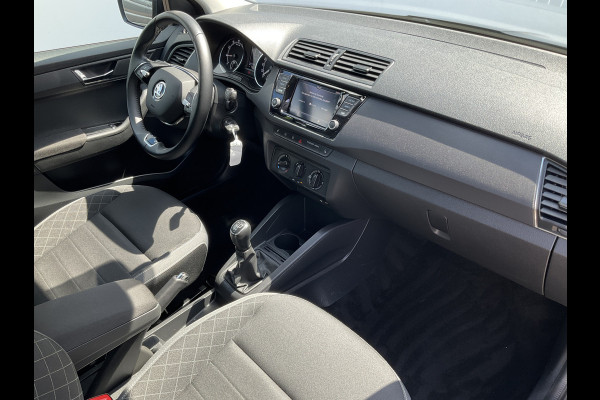 Škoda Fabia Combi 1.0 TSI Style 1Eig DAB Carplay Stoelverw. Black metal