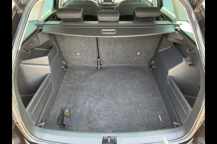 Škoda Fabia Combi 1.0 TSI Style 1Eig DAB Carplay Stoelverw. Black metal