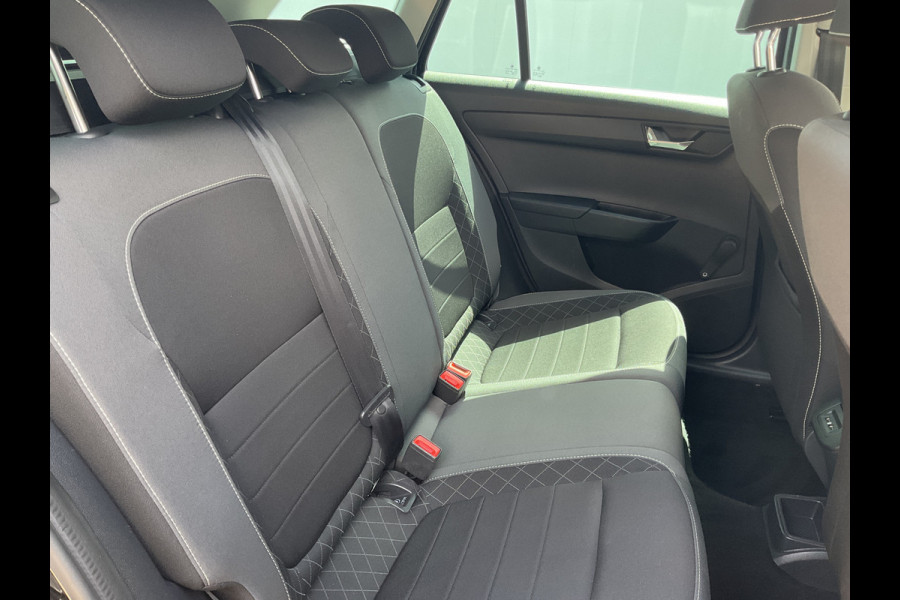 Škoda Fabia Combi 1.0 TSI Style 1Eig DAB Carplay Stoelverw. Black metal