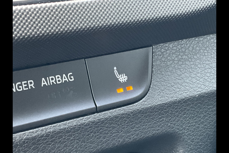 Škoda Fabia Combi 1.0 TSI Style 1Eig DAB Carplay Stoelverw. Black metal