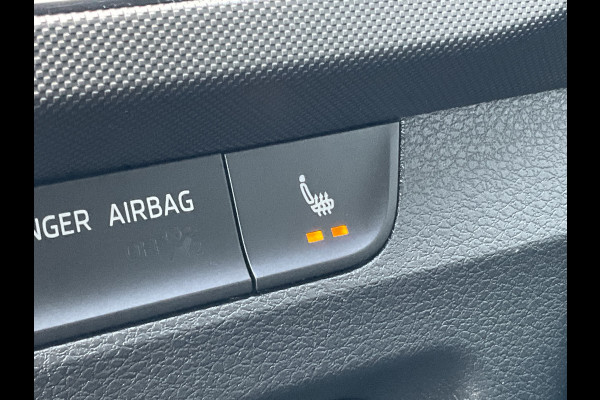 Škoda Fabia Combi 1.0 TSI Style 1Eig DAB Carplay Stoelverw. Black metal