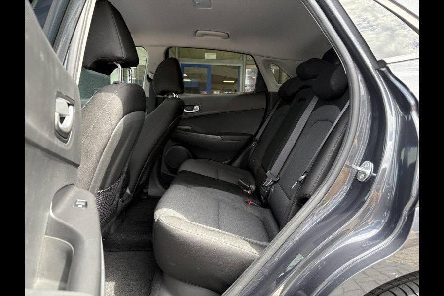 Hyundai Kona EV Fashion 64 kWh | SOH 95% | Head-Up | Krell Audio | Stoel & Stuurverwarming | Adaptive Cruise | Winterset