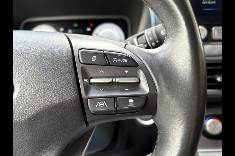 Hyundai Kona EV Fashion 64 kWh | SOH 95% | Head-Up | Krell Audio | Stoel & Stuurverwarming | Adaptive Cruise | Winterset