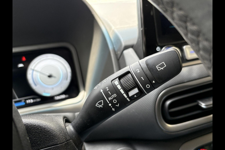 Hyundai Kona EV Fashion 64 kWh | SOH 95% | Head-Up | Krell Audio | Stoel & Stuurverwarming | Adaptive Cruise | Winterset