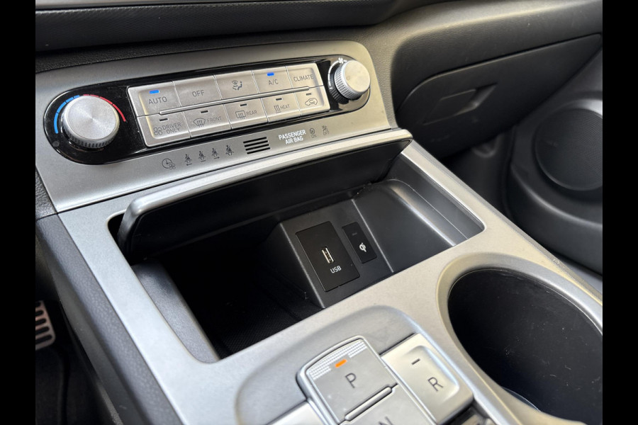 Hyundai Kona EV Fashion 64 kWh | SOH 95% | Head-Up | Krell Audio | Stoel & Stuurverwarming | Adaptive Cruise | Winterset