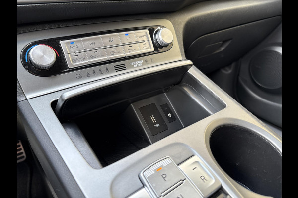 Hyundai Kona EV Fashion 64 kWh | SOH 95% | Head-Up | Krell Audio | Stoel & Stuurverwarming | Adaptive Cruise | Winterset