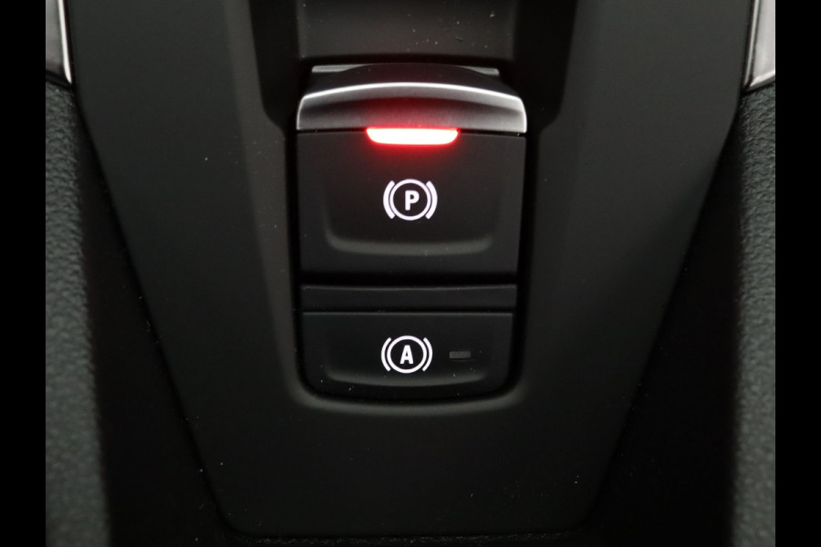 Renault Clio Hybrid 160pk techno 360° Camera | Adapt. Cruise | Parkeersens. v+a | Stoelverw.