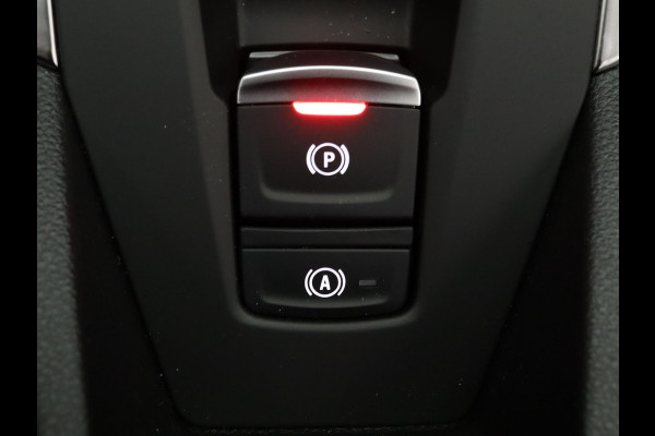 Renault Clio Hybrid 160pk techno 360° Camera | Adapt. Cruise | Parkeersens. v+a | Stoelverw.
